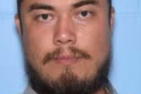 Police search for suspect in 3 killings of older men in Hawaii