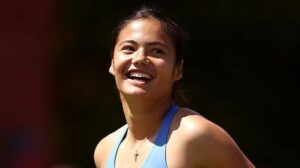 Raducanu makes winning start to grass-court season
