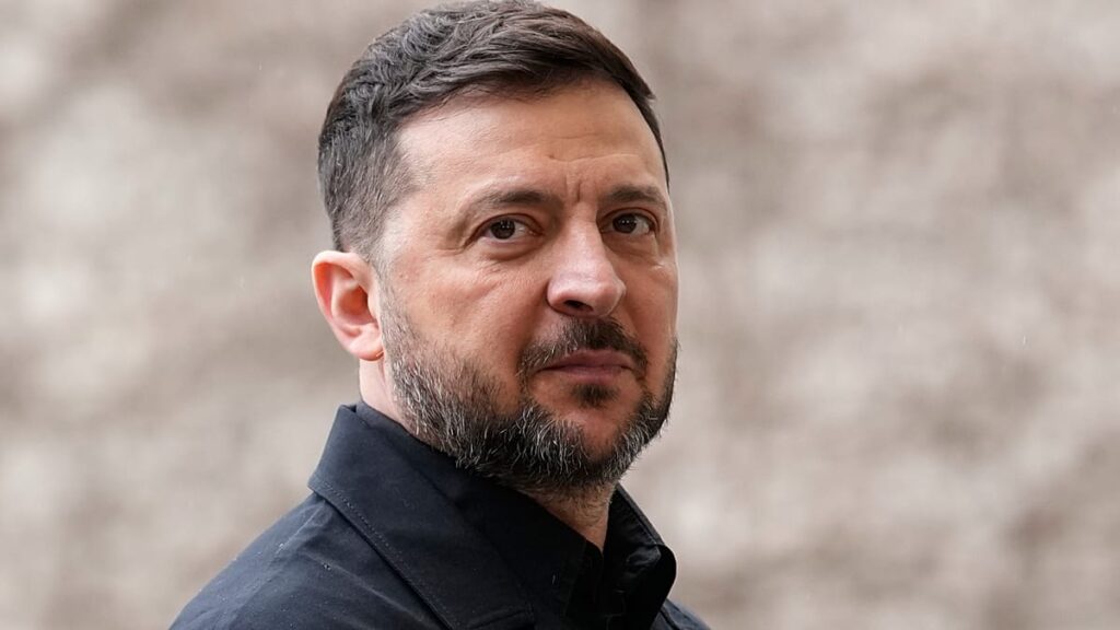 ‘If Ukraine burns, so will Moscow,’ Zelenskyy says after refinery fire