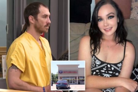 Single mom stabbed to death by ex-boyfriend while serving customers at Skyline Chili: cops