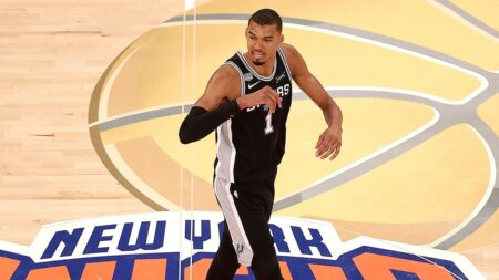 Spurs snap Knicks’ 13-game playoff win streak with Game 3 victory behind Victor Wembanyama’s 32 points