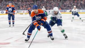 NHL fans will now have to pay to watch games on Sportsnet. What that means for Rogers — and CBC