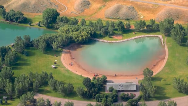 Child dies of suspected drowning in Medicine Hat