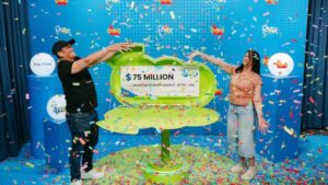 Toronto siblings win ‘life-changing’ $75M in Lotto Max jackpot