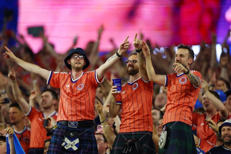 Scotland fans celebrate 