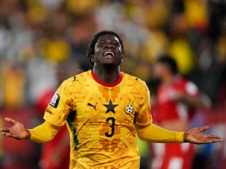 Ghana beat Panama with injury-time winner in chaotic World Cup match