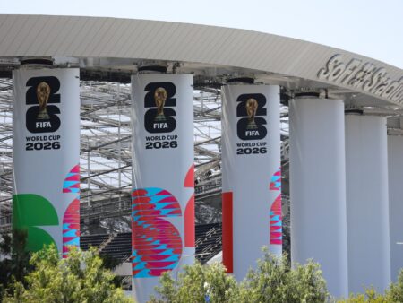 FIFA bans fans from bringing reusable bottles to World Cup venues