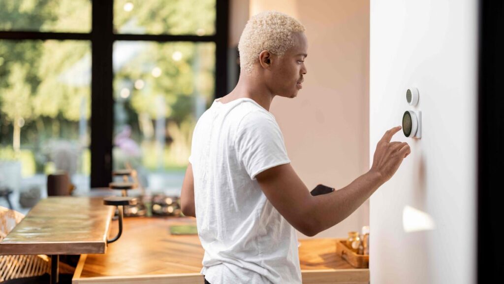 Regular vs. Smart Thermostats: Everything You Wanted to Know