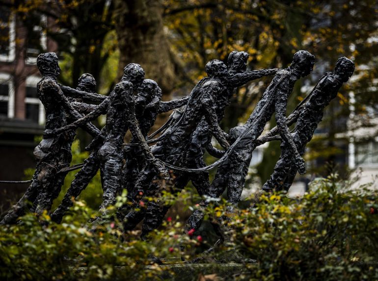 The National Monument to Slavery stands in the Oosterpark in Amsterdam, the Netherlands, 02 December 2022, on the International Day for the Abolition of Slavery. Eight Dutch government ministers, including Netherlands' Prime Minister Mark Rutte himself, plan to apologize for the country's slavery past during colonial times [REMKO DE WAAL/EPA-EFE]