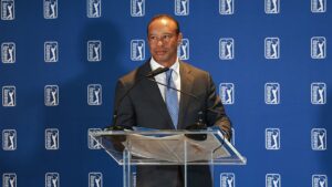 Judge approves Tiger Woods’ hospital records release to prosecutors after Florida car crash