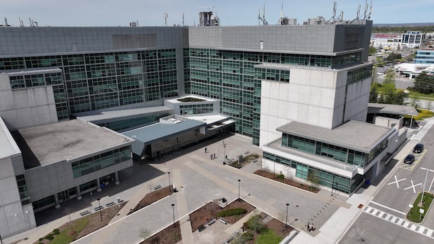 Charges dropped against man accused of involvement in Pearson gold heist