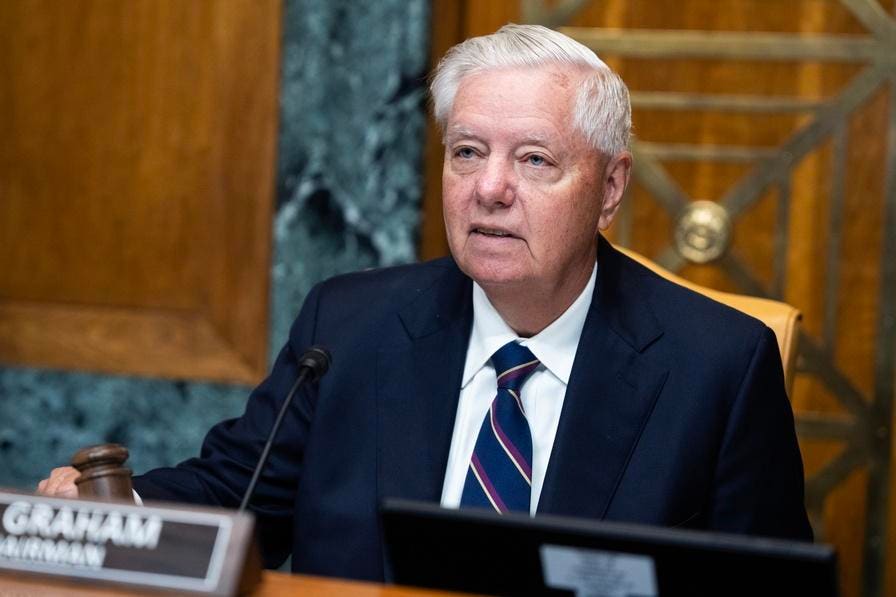 Lindsey Graham Died Of Aortic Dissection Due To Cardiovascular Disease, Office Says