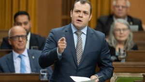 Poilievre names Conservatives’ point person on the Alberta referendum