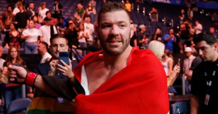 UFC: Du Plessis makes winning return with dominant decision over Usman