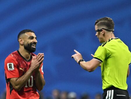 What was the VAR controversy in the Argentina vs Egypt World Cup match?