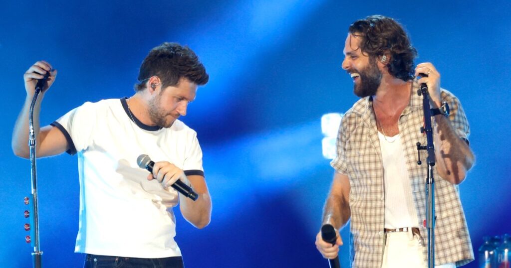 Thomas Rhett and Niall Horan Team Up for 3-Hour Marathon of Hits in Hershey After Postponing Concert
