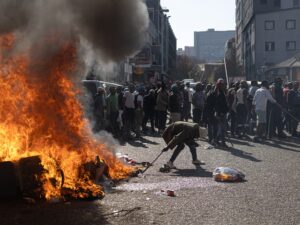 More than 900 arrested during South Africa’s antimigrant protests