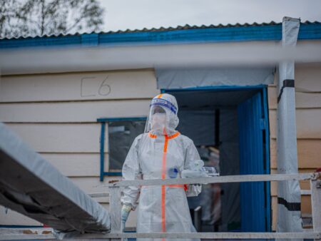 Ebola spreading more quickly in DRC, while Uganda discharges last patient