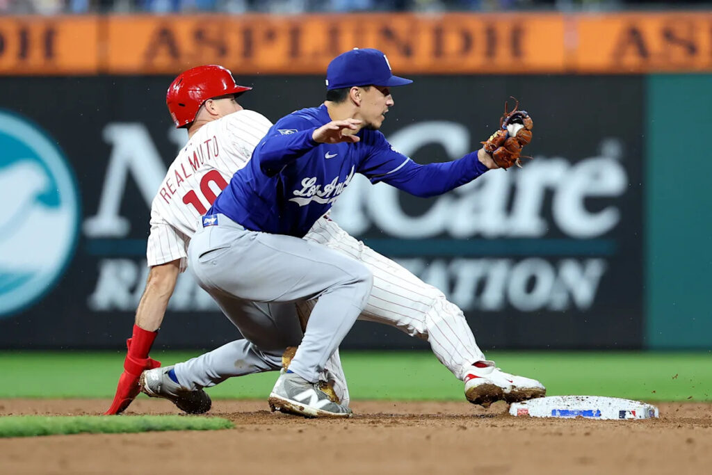 Baserunning blunder by JT Realmuto kills Phillies rally in 2-1 loss to Dodgers with disastrous game-ending double play