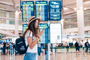 Sneaky way scammers are targeting travelers this summer, report says