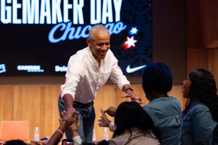 Barack Obama surprises WNBA All-Stars at their practice