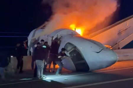 Both engines on a small jet flamed out before crash on Texas highway in June