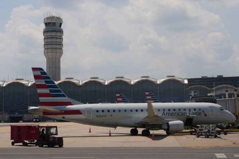 US airlines spent $6.7 billion on jet fuel in May