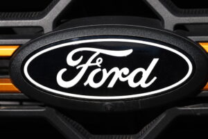 Ford recalls 565,691 Bronco and Bronco Raptor SUVs over fire risk