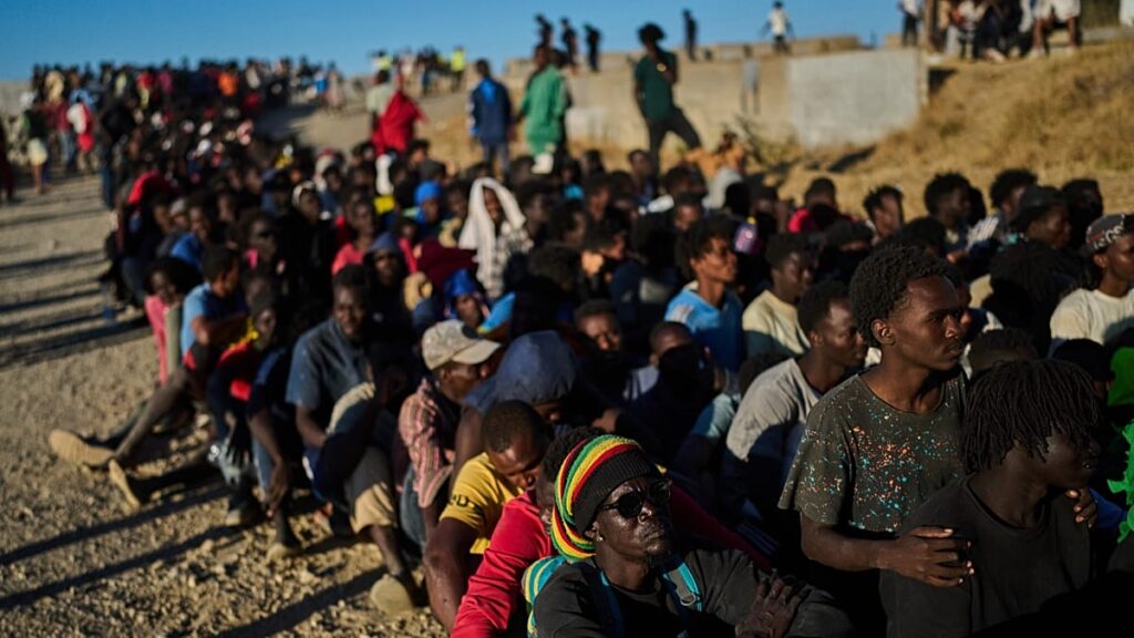 Ceuta leader wants migrant detention centre after mass influx