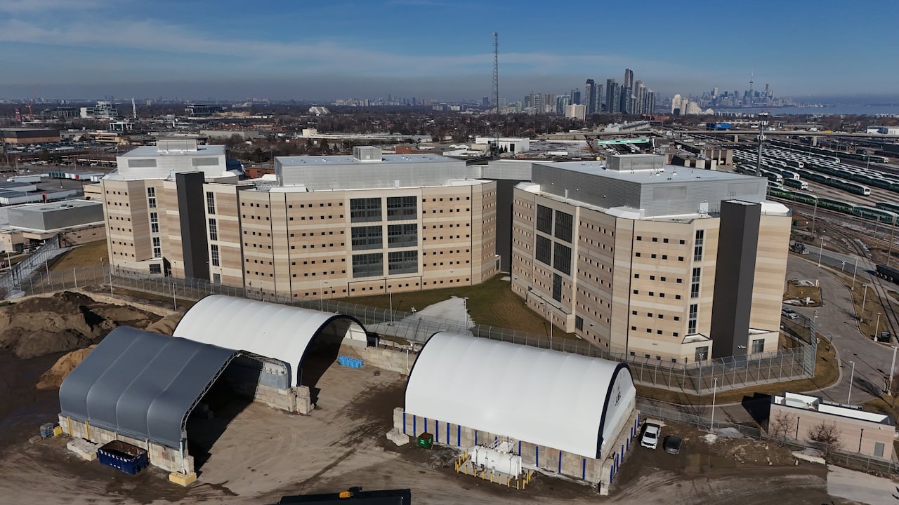 Aerial shot of the Toronto South Detention Centre.