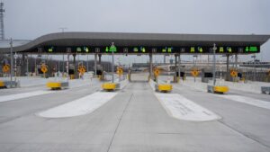 ‘Check your credit card bills’: Gordie Howe bridge user says he’s been double charged for crossings
