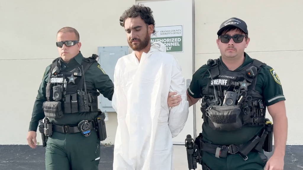 Bystander shot dead after intervening in man, woman’s roadside fight; murder suspect was out on bond