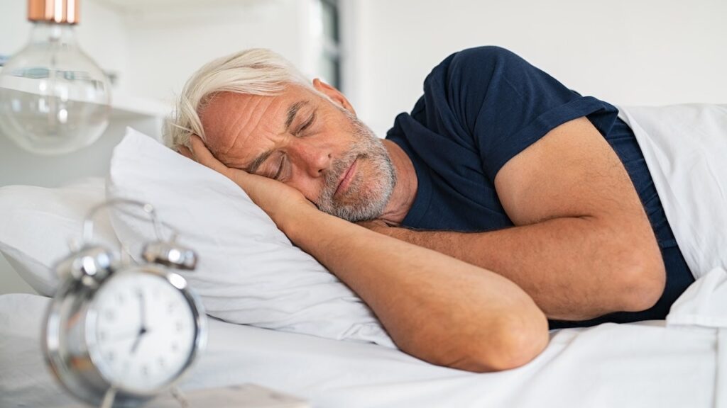 5-step sleep reset could promote healthy weight loss, nutritionist says