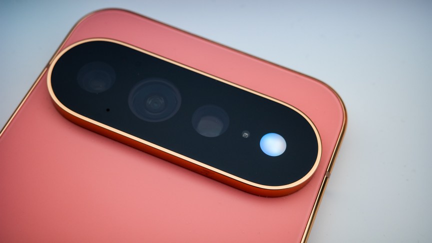 HiLight LED on Pixel 11 Pro