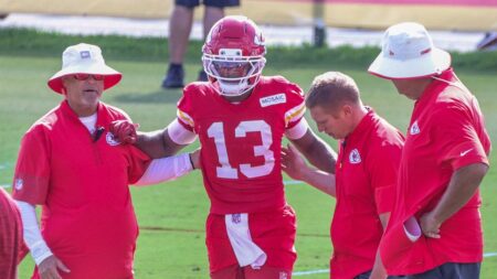 Chiefs rookie standout Cyrus Allen exits practice after scary collision with teammate Kaiir Elam