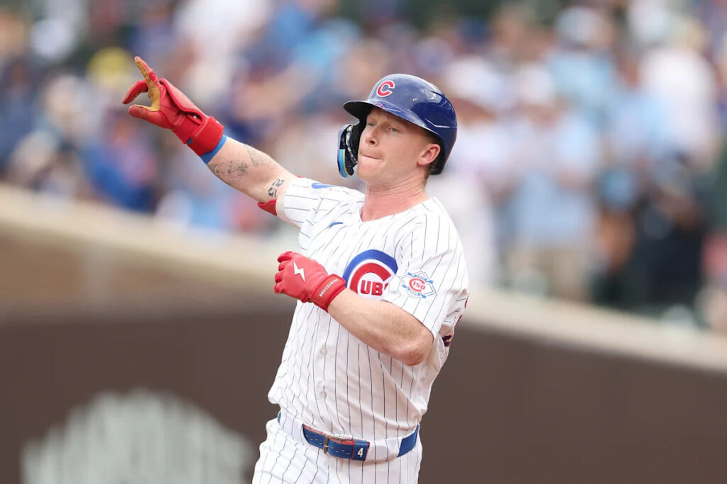 Pete Crow-Armstrong goes yard twice vs. Dodgers, becomes first Cubs player to nab consecutive 25-HR, 25-SB seasons