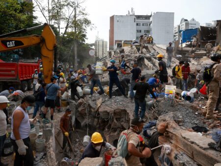 Colombia declares three days of mourning after deadly earthquake