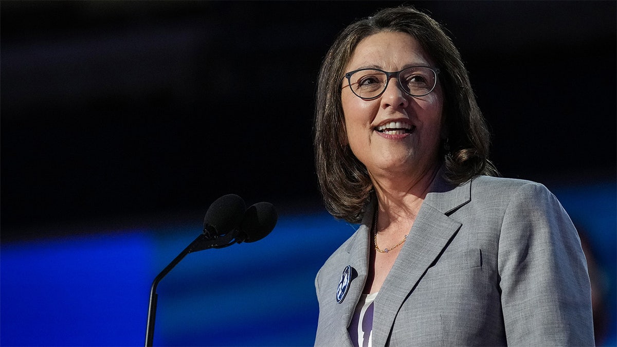 Suzana DelBene