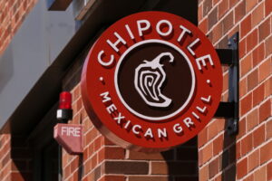 Chipotle removes jalapeños from some restaurants amid salmonella investigation