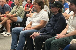 Tom Cruise announces a follow-up to ‘Days of Thunder’ to hit theaters in 2028