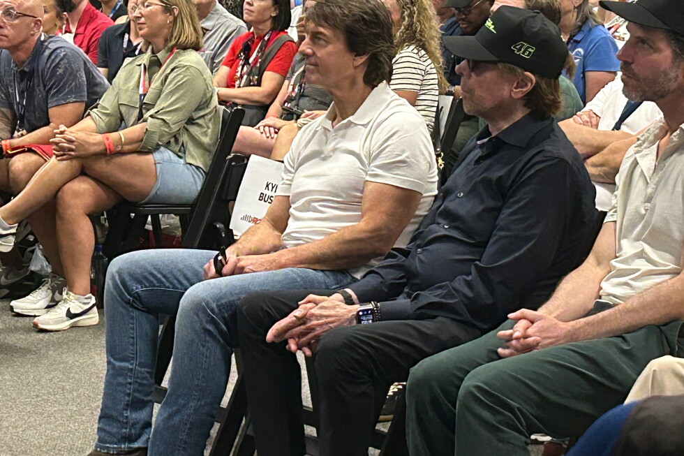 Tom Cruise announces a follow-up to ‘Days of Thunder’ to hit theaters in 2028