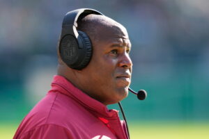 Chiefs offensive coordinator Eric Bieniemy’s son arrested in shooting of his mother
