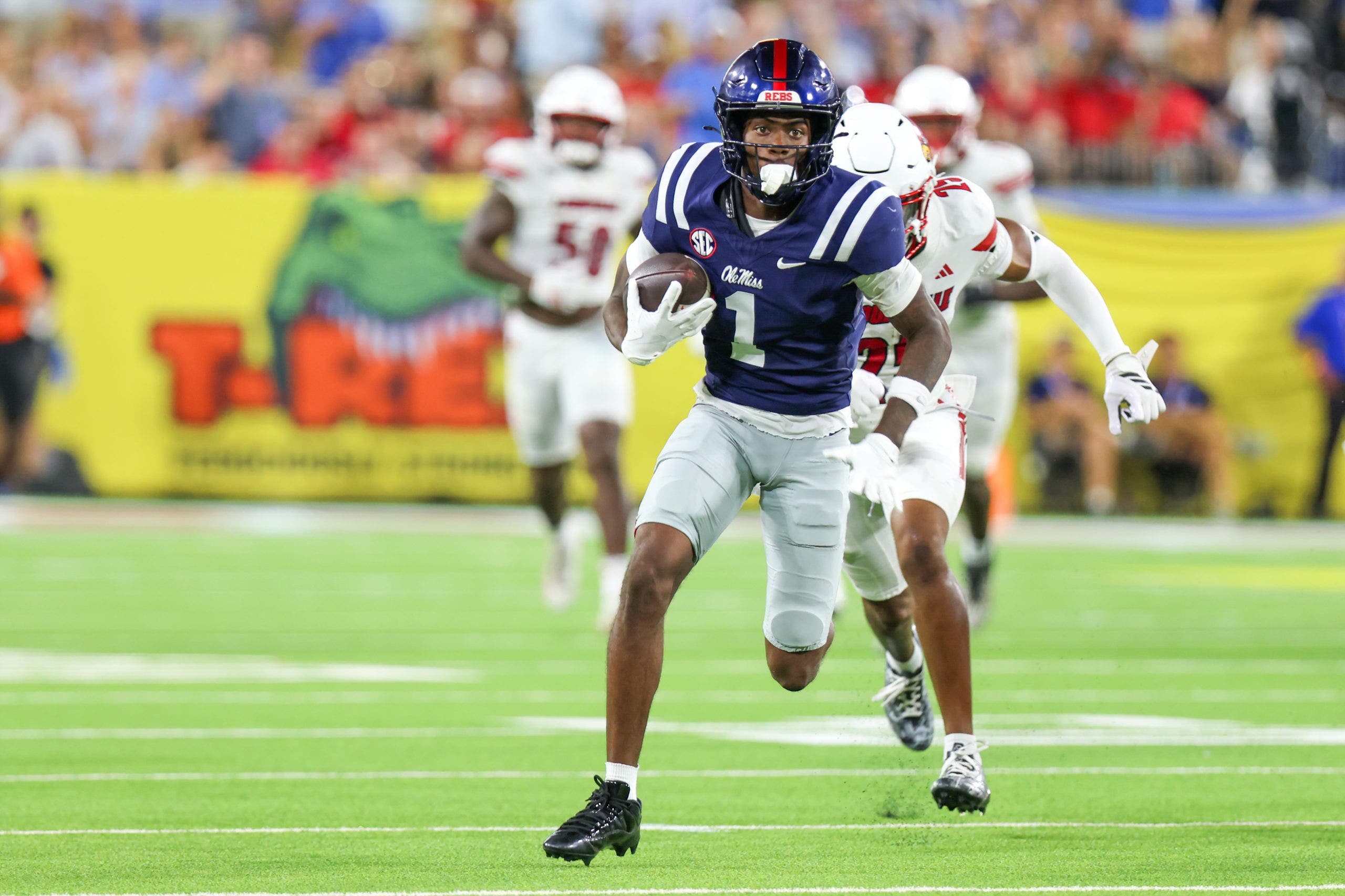 Deuce Alexander had 159 yards and two touchdowns against Louisville (Photo by Roger Wimmer/Getty Images).
