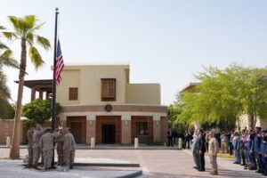US diplomats, family members begin returning to Mideast embassies